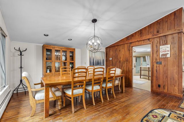 192 Cream Hill Road, Mendon, VT 05701