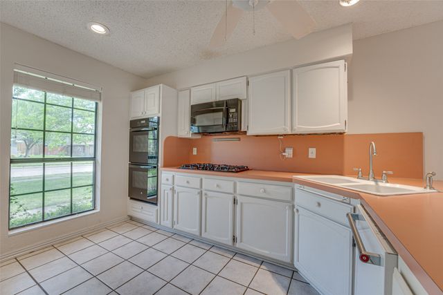 3410 Conlin Drive, Rowlett, TX 75088