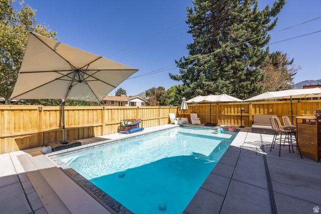 3711 S LE CORBUSIER CIR, Millcreek, UT 84106
