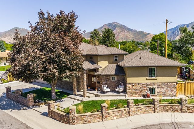 3711 S LE CORBUSIER CIR, Millcreek, UT 84106