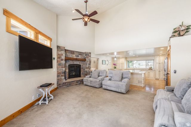 3711 S LE CORBUSIER CIR, Millcreek, UT 84106