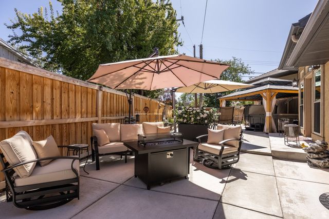 3711 S LE CORBUSIER CIR, Millcreek, UT 84106