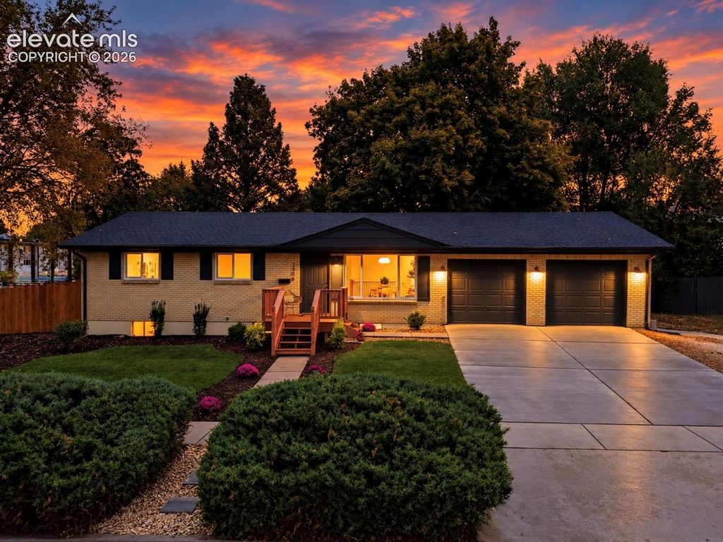 2308 Lelaray Street, Colorado Springs, CO 80909 — exterior