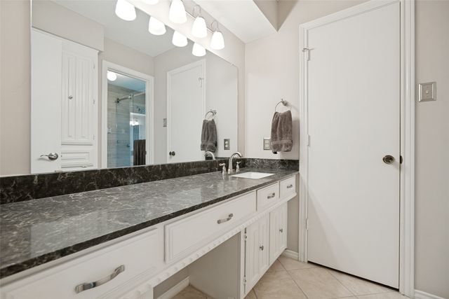 8009 Abramshire Avenue, Dallas, TX 75231