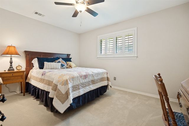 8009 Abramshire Avenue, Dallas, TX 75231