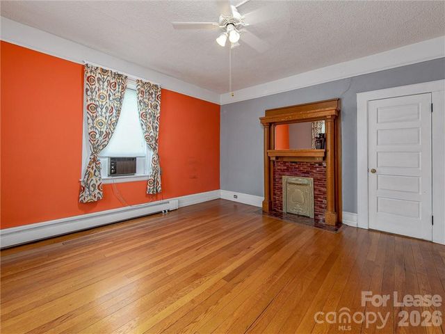577 Haywood Road, Asheville, NC 28806