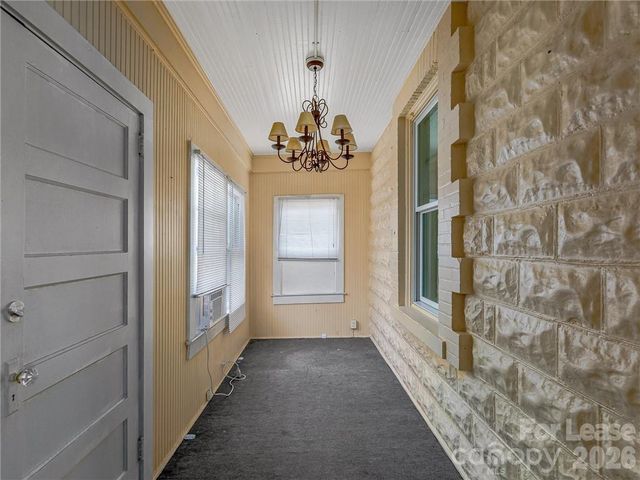 577 Haywood Road, Asheville, NC 28806