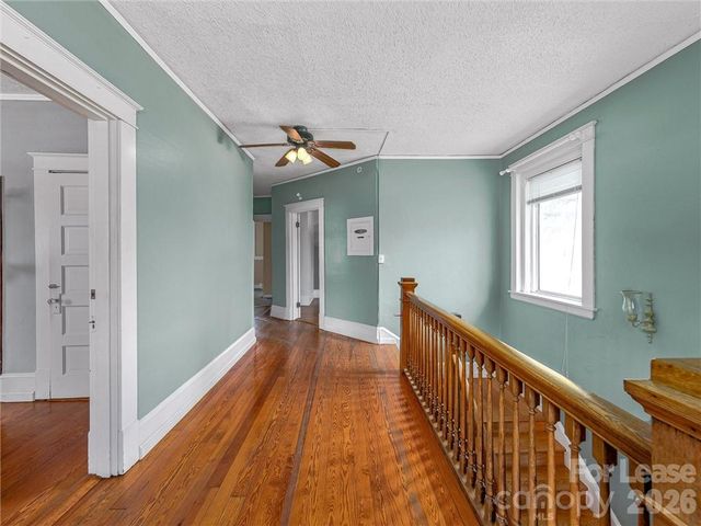 577 Haywood Road, Asheville, NC 28806