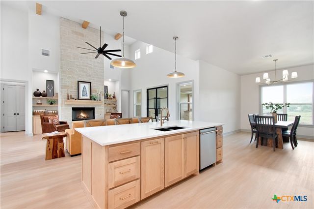 129 American Dream Way, Belton, TX 76513