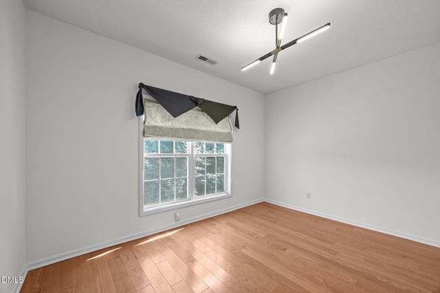 5501 Southern Cross Avenue, Raleigh, NC 27606