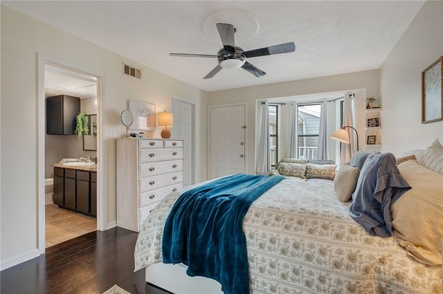 4441 Old College 6203, Bryan, TX 77801
