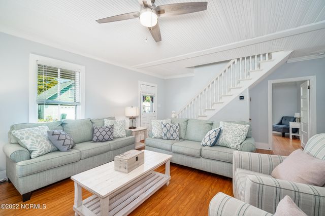 212 Broad Street, Beaufort, NC 28516