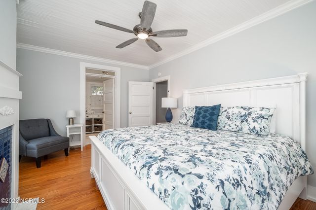 212 Broad Street, Beaufort, NC 28516