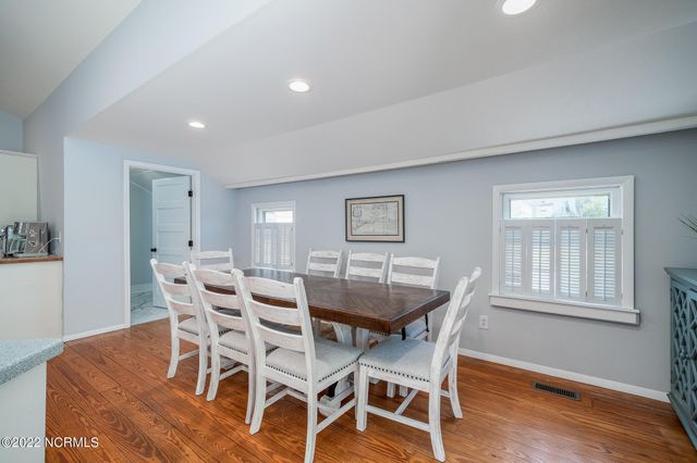 212 Broad Street, Beaufort, NC 28516