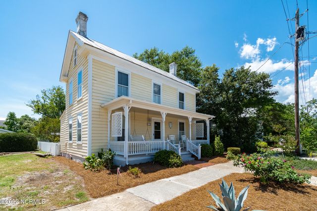 212 Broad Street, Beaufort, NC 28516