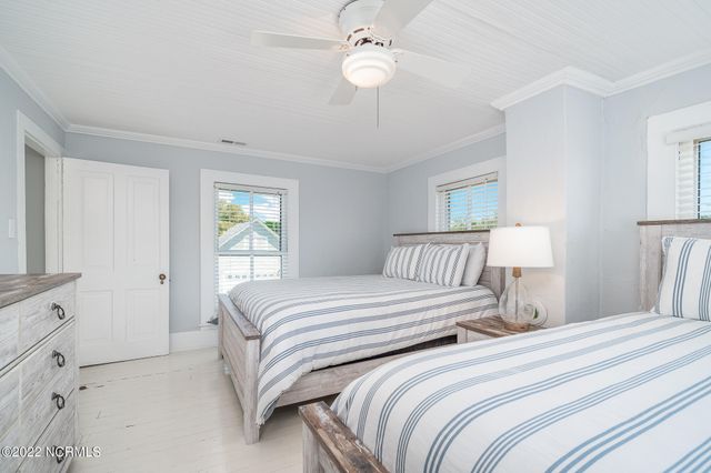 212 Broad Street, Beaufort, NC 28516