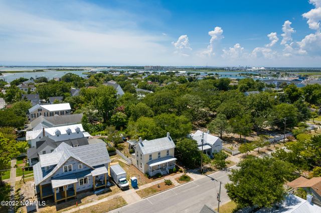 212 Broad Street, Beaufort, NC 28516