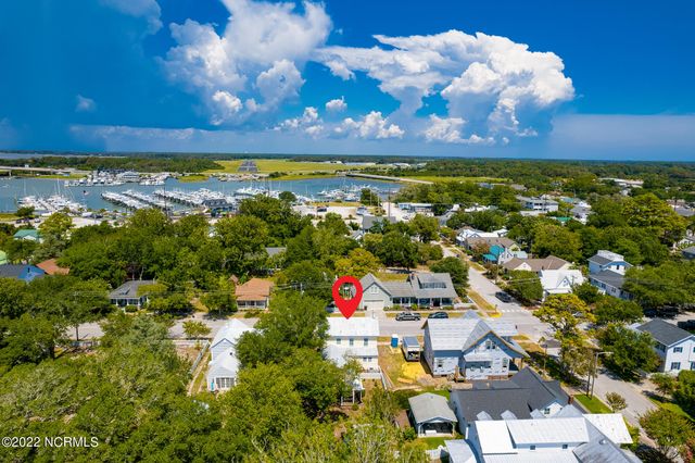 212 Broad Street, Beaufort, NC 28516