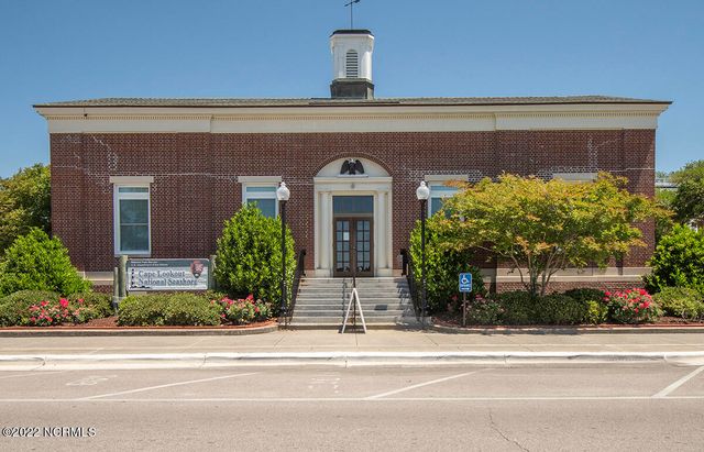 212 Broad Street, Beaufort, NC 28516