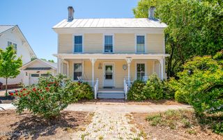 212 Broad Street, Beaufort, NC 28516