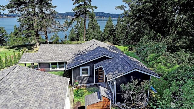 610 Maple Heights Road, Camano Island, WA 98282