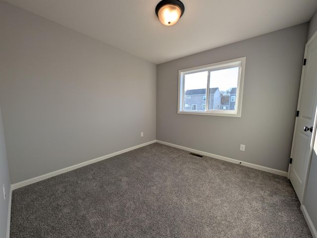 2743 Ivan Avenue NE, Saint Michael, MN 55376