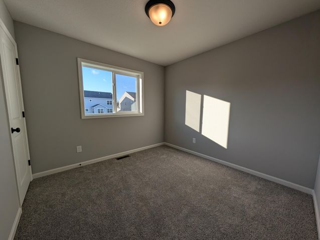 2743 Ivan Avenue NE, Saint Michael, MN 55376