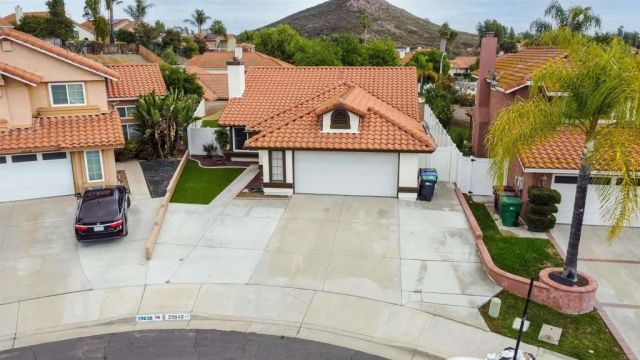 39640 Almansa Court, Murrieta, CA 92562