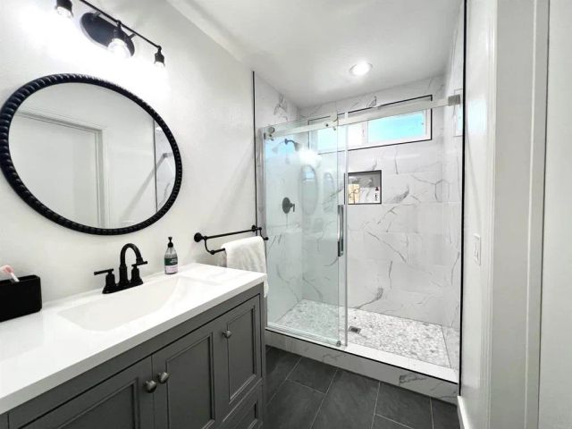 39640 Almansa Court, Murrieta, CA 92562