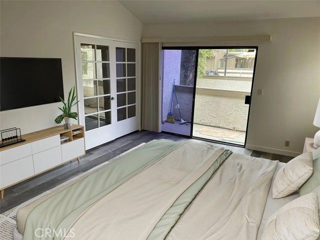 16255 Devonshire Street 57, Granada Hills (los Angeles), CA 91344