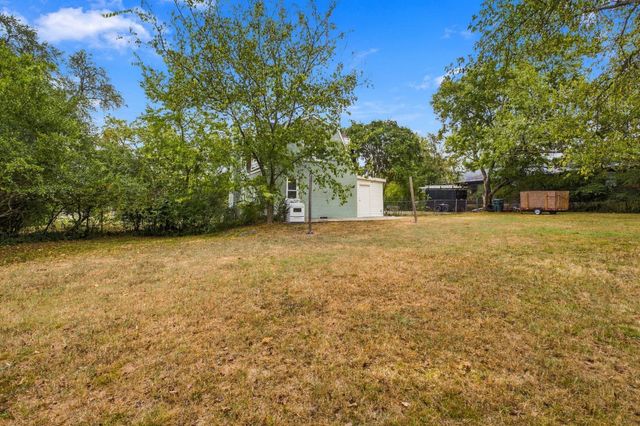 414 E Forrest Ave, Lebanon, TN 37087