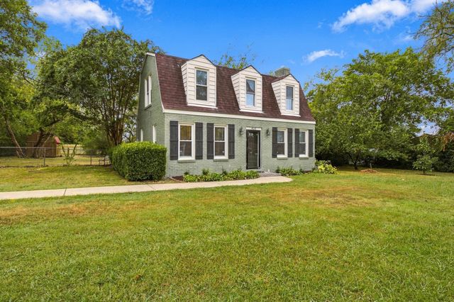 414 E Forrest Ave, Lebanon, TN 37087