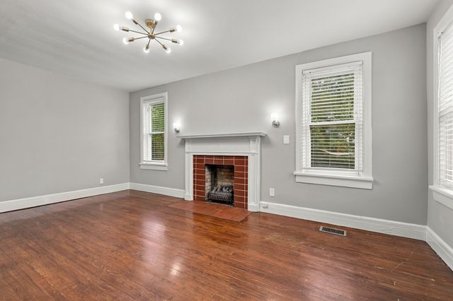 414 E Forrest Ave, Lebanon, TN 37087