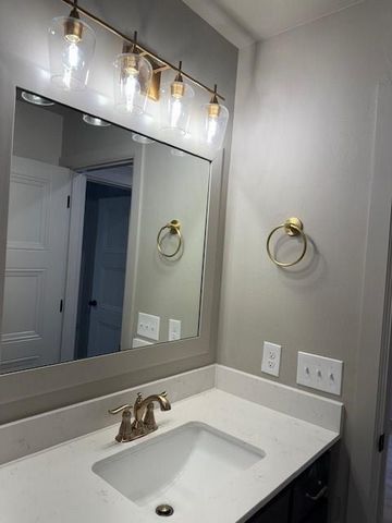 3208 Mt Nebo Drive, Yukon, OK 73099