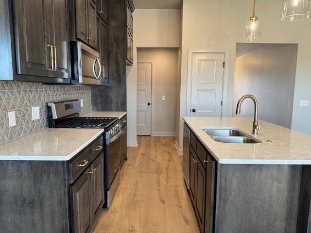 3208 Mt Nebo Drive, Yukon, OK 73099