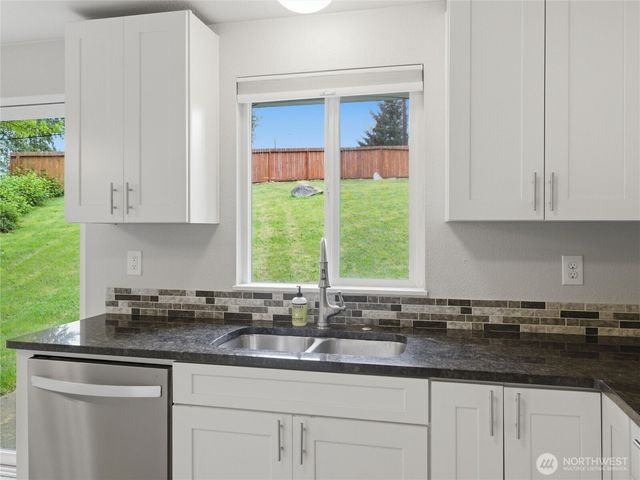 2715 24th Avenue Ct SE, Puyallup, WA 98374