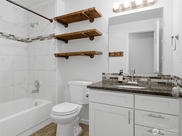 2715 24th Avenue Ct SE, Puyallup, WA 98374