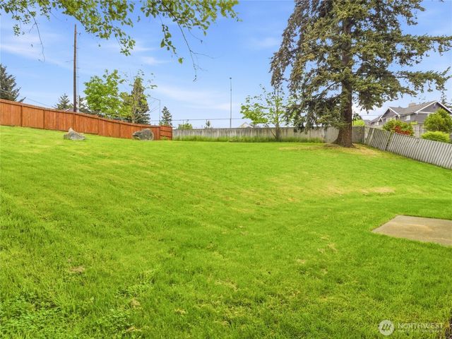 2715 24th Avenue Ct SE, Puyallup, WA 98374