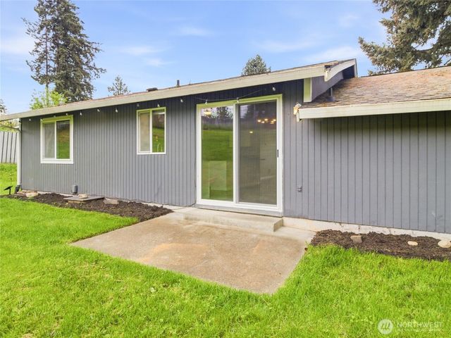 2715 24th Avenue Ct SE, Puyallup, WA 98374
