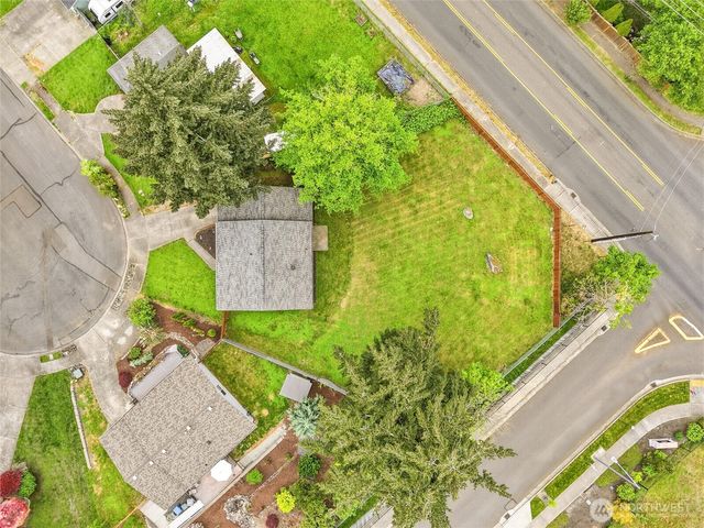 2715 24th Avenue Ct SE, Puyallup, WA 98374