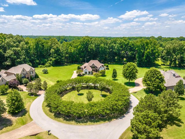 230 REGENT DR, Arlington, TN 38002