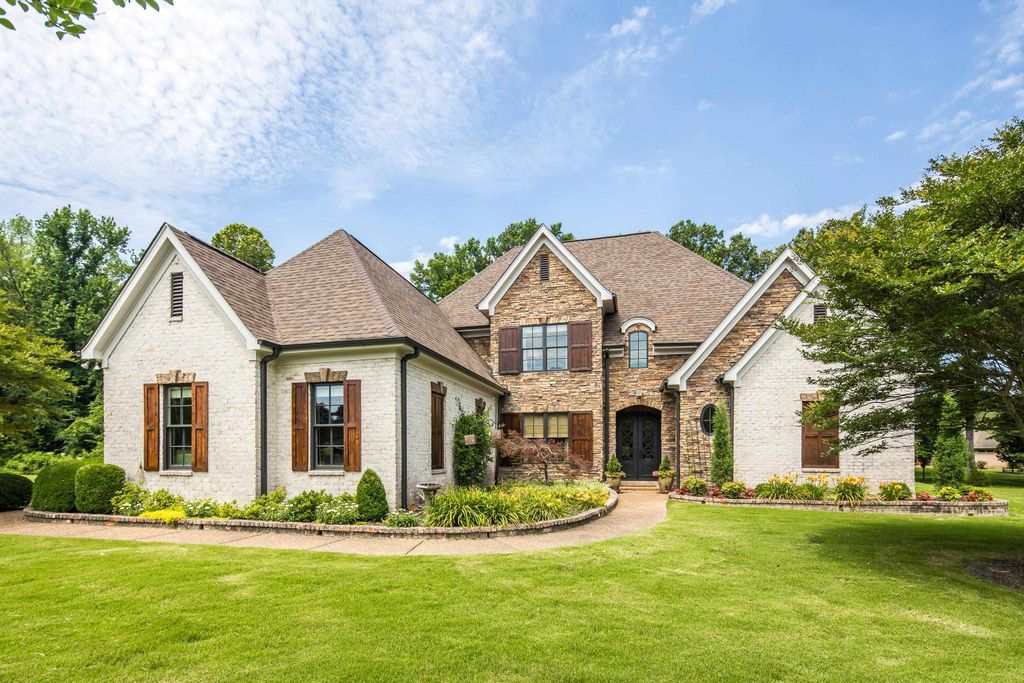 230 REGENT DR, Arlington, TN 38002