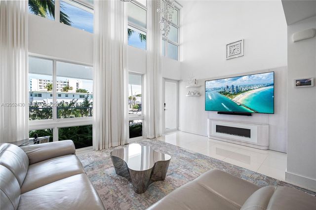 31 N Shore Dr 31, Miami Beach, FL 33141