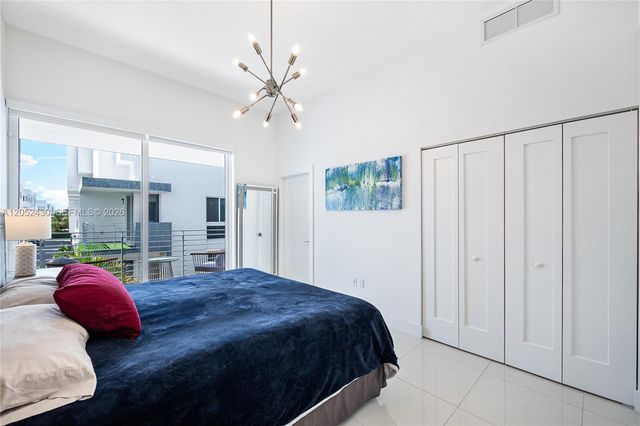 31 N Shore Dr 31, Miami Beach, FL 33141