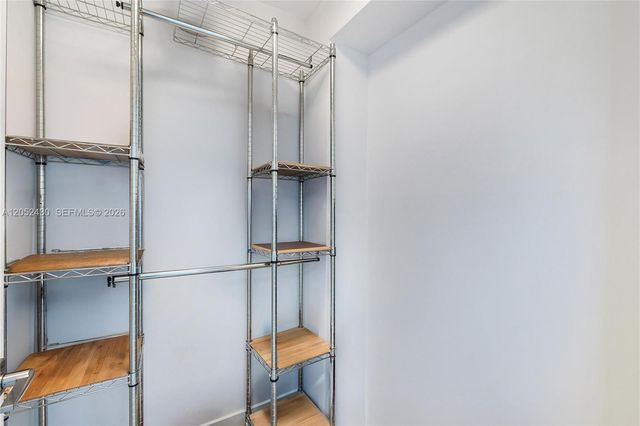 31 N Shore Dr 31, Miami Beach, FL 33141
