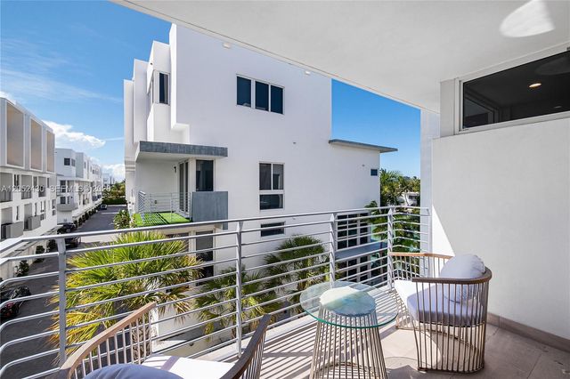 31 N Shore Dr 31, Miami Beach, FL 33141