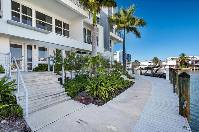 31 N Shore Dr 31, Miami Beach, FL 33141