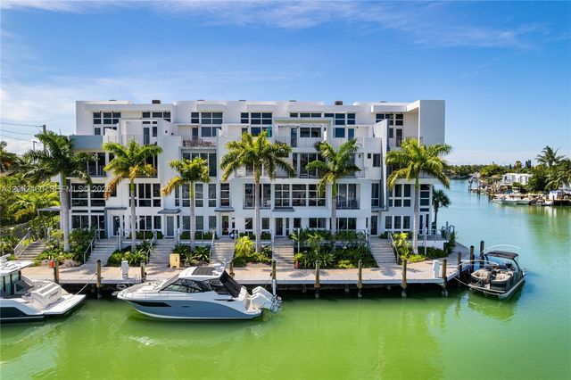 31 N Shore Dr 31, Miami Beach, FL 33141