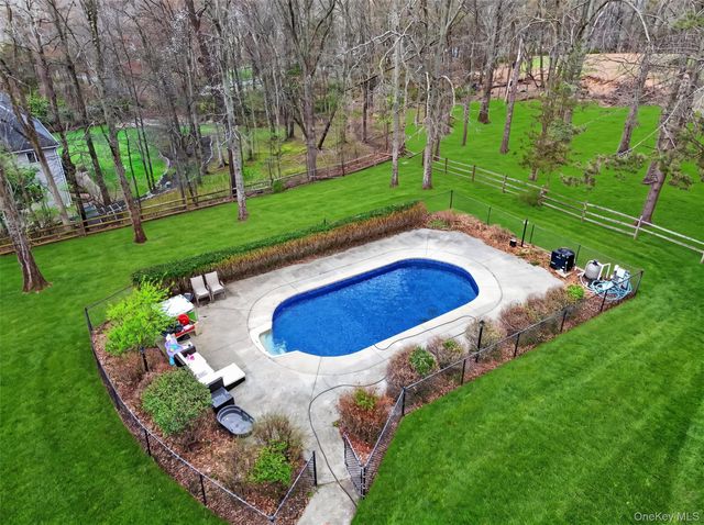 16 Mockingbird Lane, Washingtonville, NY 10992
