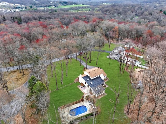16 Mockingbird Lane, Washingtonville, NY 10992